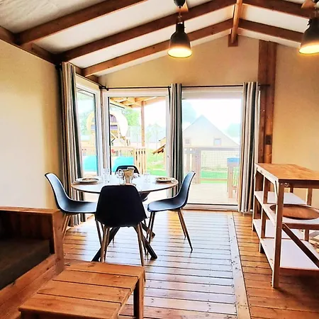 Campsite Domaine Le Jardin De Seraphine - Bois Cosy 2 *